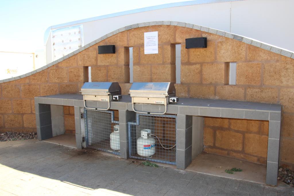 The Landing Port Hedland Motel Exterior foto